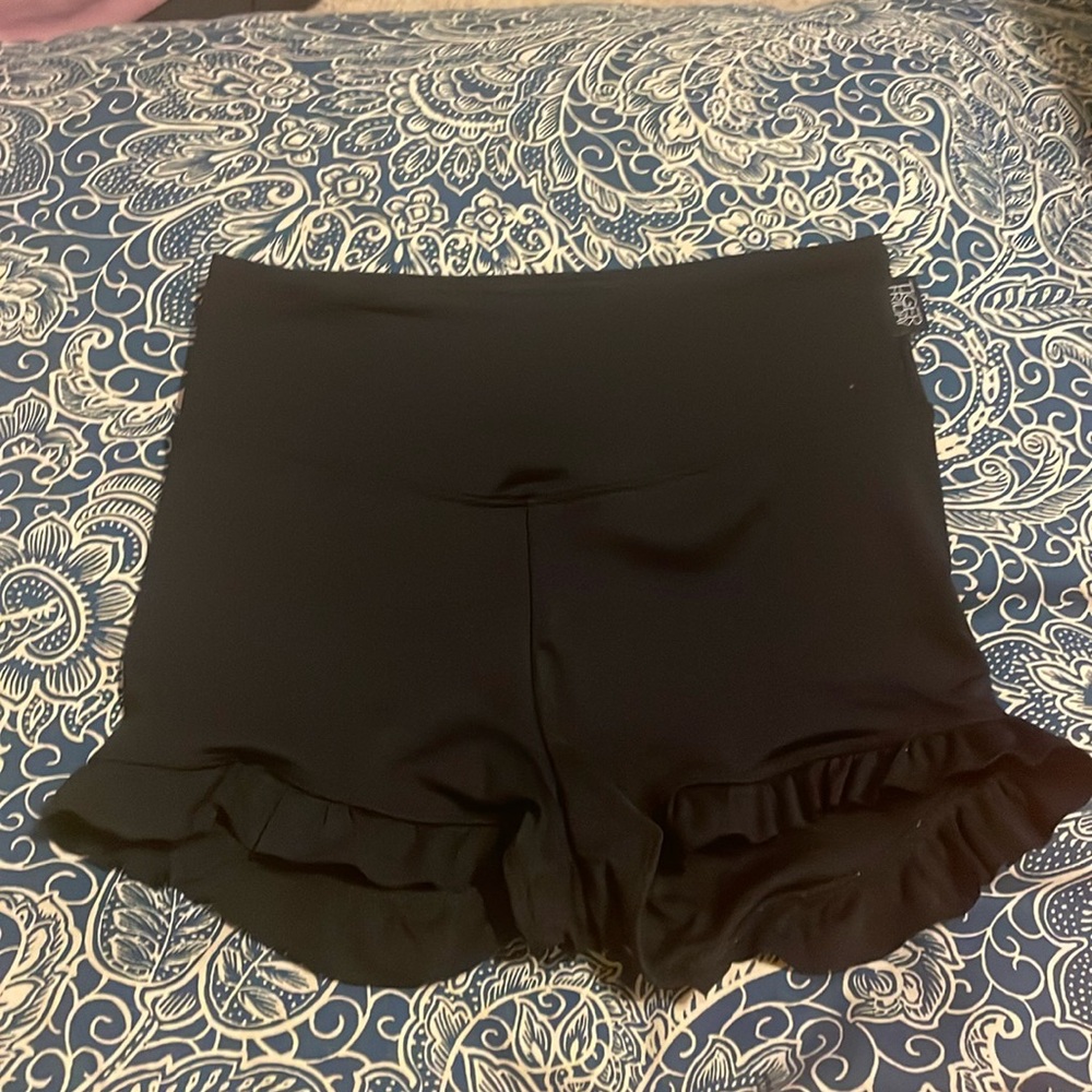 Black Tiger Friday Ruffle Dance Shorts XS, Black